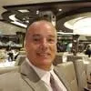 Cliente homem satisfeito